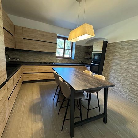 Gorgeous 2-Storey Villa With A Large Private Pool Todi Exterior foto